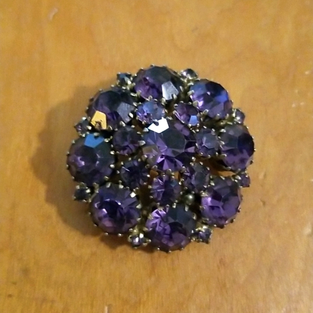 Vintage Weiss Rhinestone Signed Brooch